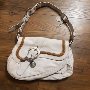 Saddle bag